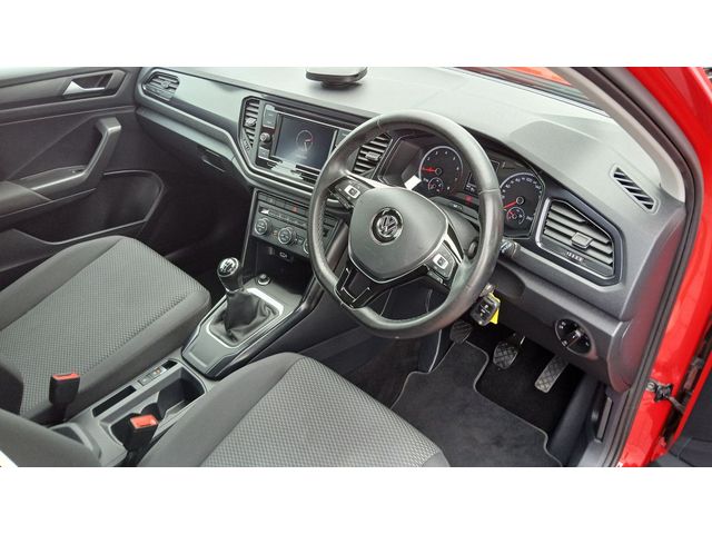 Image for 2019 Volkswagen T-Roc 1.0 TSI 115 BHP **FINANCE AVAILABLE, CALL US TODAY FOR MORE INFORMATION**