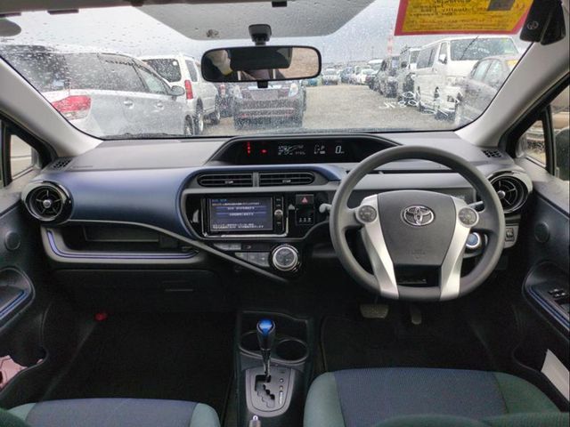 Image for 2016 Toyota Aqua 162 1.5 Hybrid S