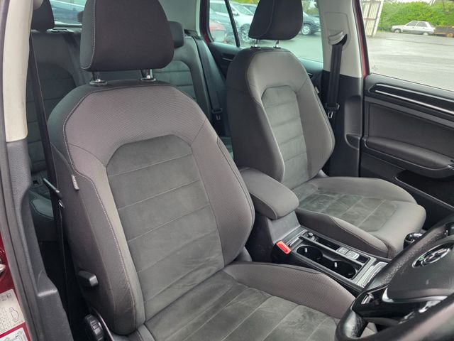 Image for 2019 Volkswagen Golf 1.6 TDI HIGHLINE // FULL LIP KIT // PRETORIA ALLOY WHEELS