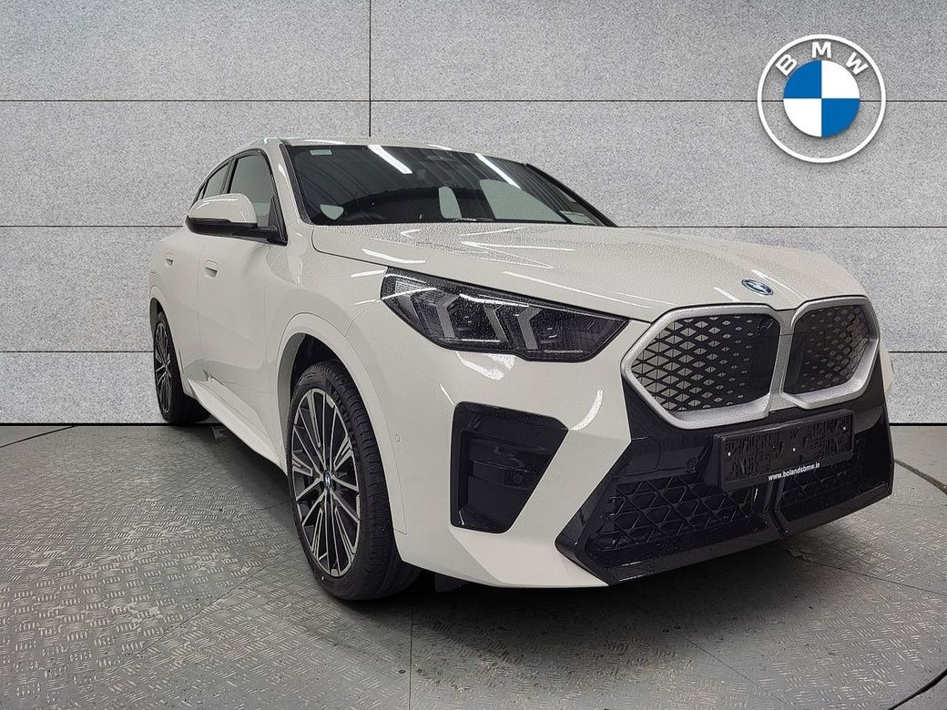 Image for 2026 BMW iX2 