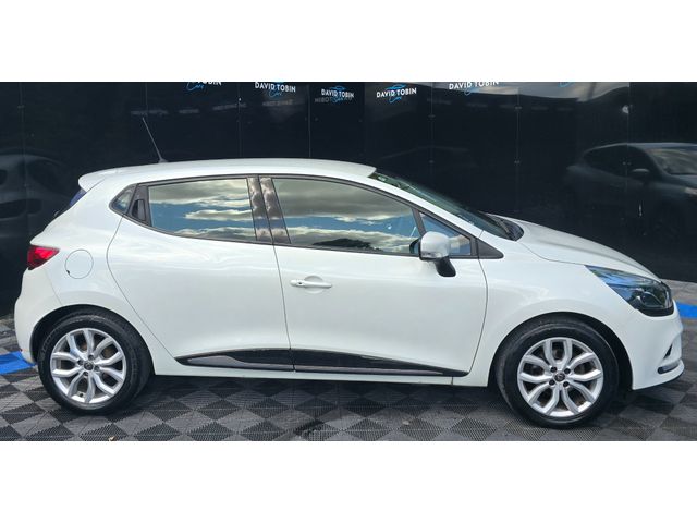 Image for 2019 Renault Clio IV Dynamique NAV TCE 90 