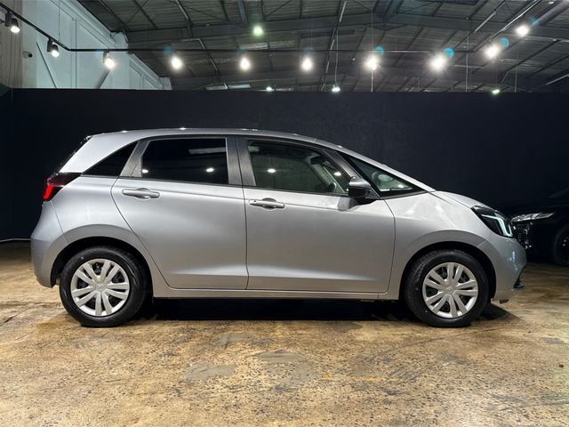 Image for 2023 Honda Fit 1.5 HYBRID - HONDA SENSING - REVERSE CAMERA - MULTI FUNCTION STEERING WHEEL - HEATING / AC CONTROLS 