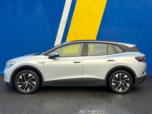 Image for 2023 Volkswagen ID.4 PURE LIFE 52KWH // PARKING SENSORS // AMBIENT LIGHTING // HEATED STEERING WHEEL