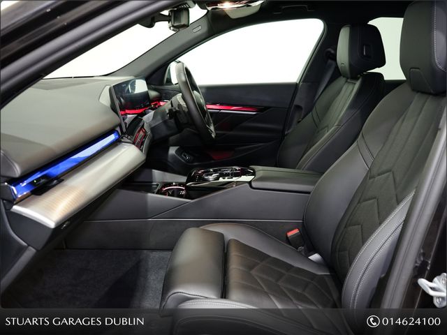 Image for 2025 BMW 5 Series 530e M-SPORT SOPHISTO GREY METALLIC, BLACK VEGANZA INTERIOR, 20” 938m ALLOYS, HEATED SEATS, SUN PRO GLASS, AMBIENT LIGHTING, HARMAN KARDON SOUND SYSTEM, 