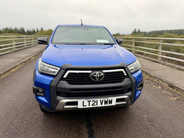 Image for 2021 Toyota Hilux INVINCIBLE X 4WD D-4D DCB