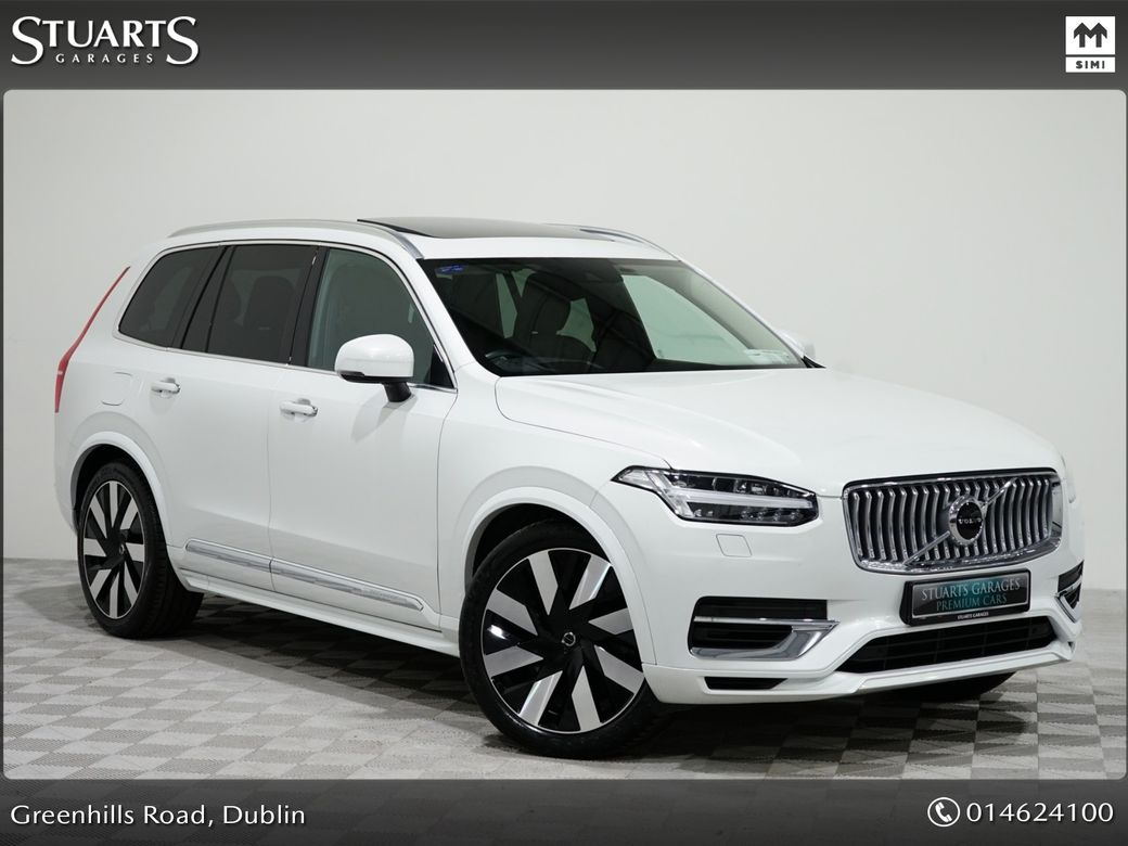 Image for 2022 Volvo XC90 *BIGGER BATTERY* XC90 INS PRO T8: CRYSTAL WHITE METALLIC, CHARCOAL LEATHER, 21” DIAMOND CUT ALLOYS, AIR SUSPENSION