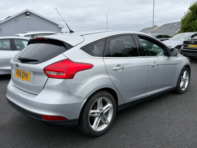 Image for 2016 Ford Focus ZETEC TDCI
