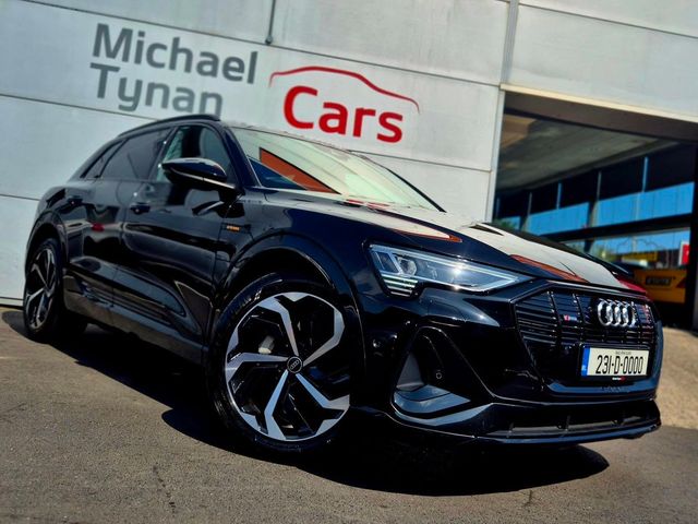 Image for 2023 Audi e-tron 55 Quattro Black Edition S Line Long Range (408bhp) 21'' Diamond Cut Alloys 
