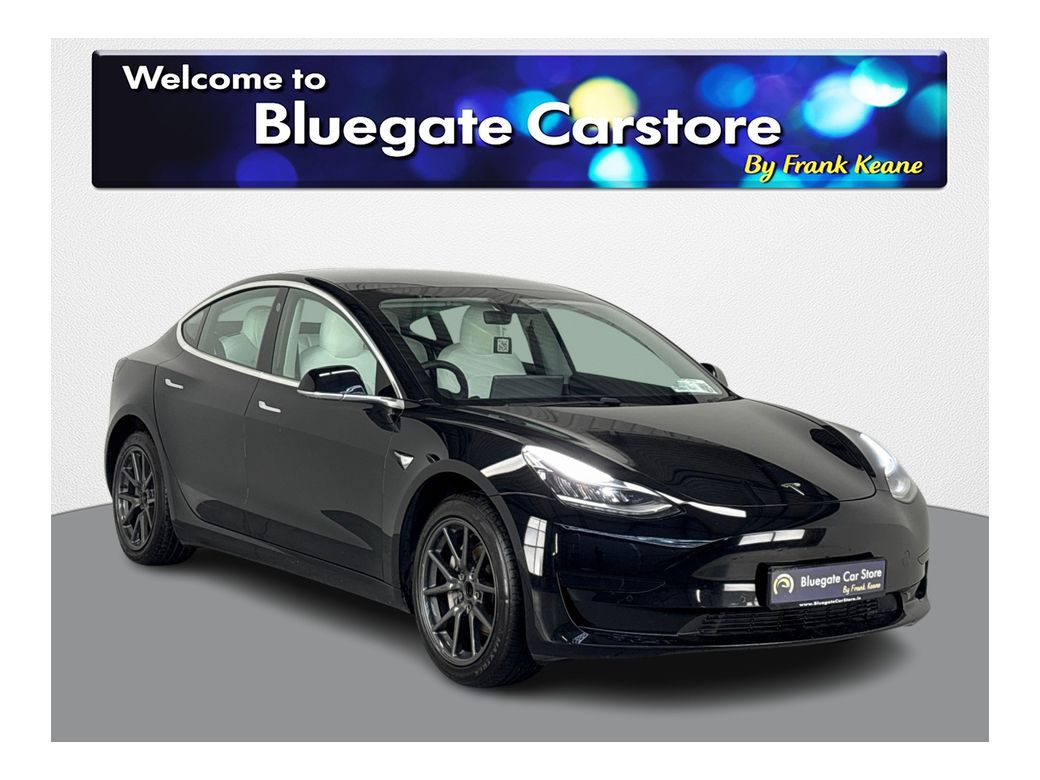 Image for 2020 Tesla Model 3 STANDARD RANGE**DUAL PANORAMIC ROOFS**WHITE LEATHER SEATS**HEATED SEATS**TOUCH SCREEN INFOTAINMENT SYSTEM**BLUETOOTH**SATNAV**DRIVE MODES**REVERSE CAMERA**KEYLESS START/ENTRY**FINANCE AVAILABLE**