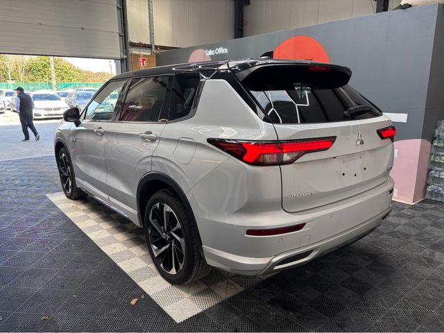 Image for 2024 Mitsubishi Outlander 2024 €46950 MITSUBISHI OUTLANDER PHEV 7 Seater - 4WD - Apple CarPlay - Sunroof