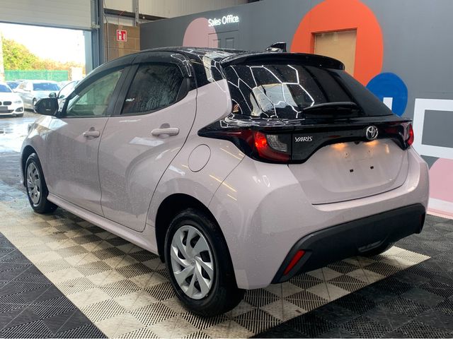 Image for 2022 Toyota Yaris G 1.0 PETROL / Only 7 k KMs! / Automatic / Reverse Camera
