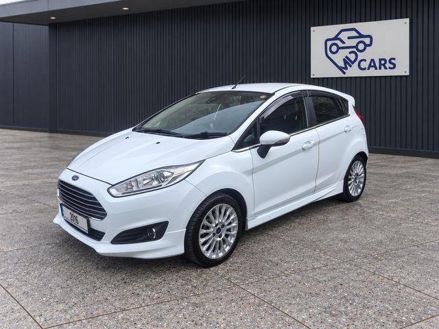 Image for 2016 Ford Fiesta Automatic 