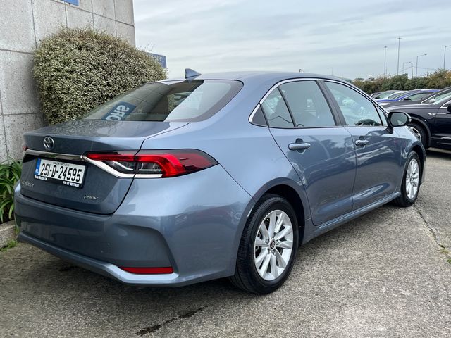 Image for 2025 Toyota Corolla SALOON LUNA AUTOMATIC HYBRID 1.8 PETROL //REVERSE CAMERA//ADAPTIVE CRUISE CONTROL//