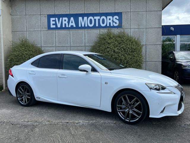 Image for 2013 Lexus IS 300h F-SPORT AUTOMATIC HYBRID 2.5 PETROL //HIGH SPEC//FULL LEATHER ELECTRIC HEATED SEATS//COOLED SEATS//REVERSE CAMERA//ADAPTIVE CRUISE CONTROL//KEYLESS ENTRY//