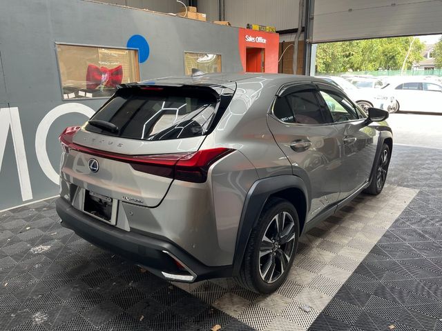 Image for 2020 Lexus UX 250H 2020 LEXUS UX250H 2.0 AUTOMATIC / CRUISE CONTROL / PARKING CAMERA / ELECTRIC MEMORY & HEATED SEATS / HEATED STEERING WHEEL AND MORE