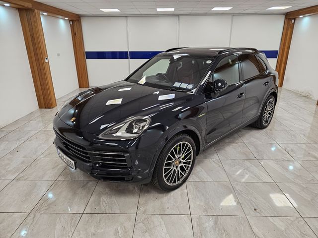 Image for 2023 Porsche Cayenne HIGH SPEC