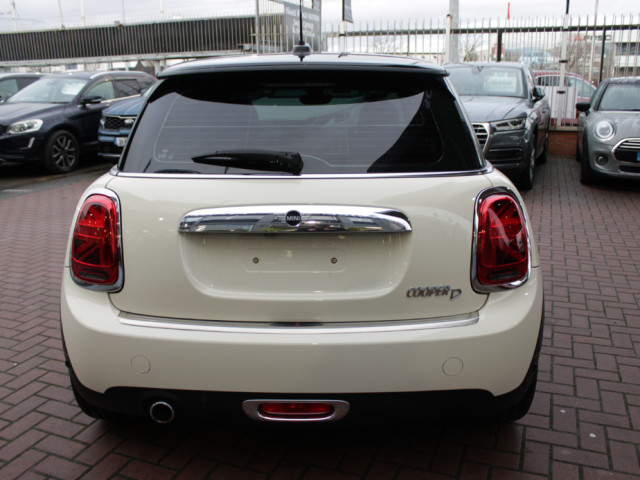 Image for 2019 Mini Cooper 1/5D COOPER SPORT EDITION WITH ONKLYB 79, 000KM'S // WHAT A CAR // HEATED LEATER RECARO TYPE SEATS // WELL WORTH VIEWING // BUY WITH CONFIDENCE AA AND SIMI APPROVED DEALER 2026 // FINANCE ARRNAGED // 