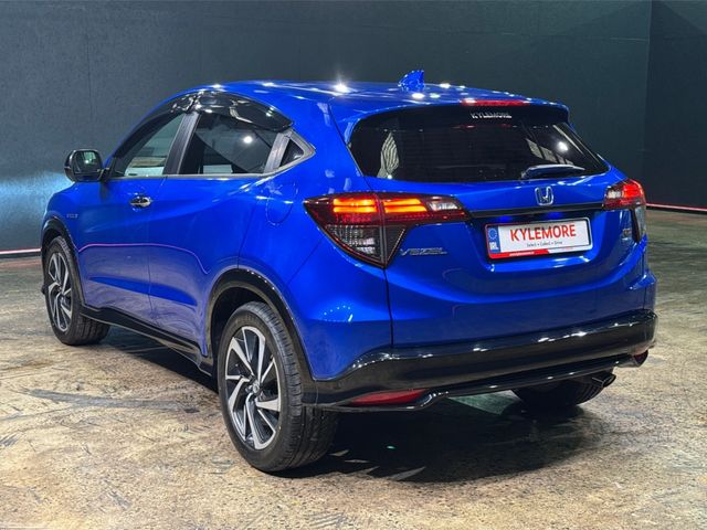 Image for 2020 Honda Vezel HYBRID RS EDITION - ELECTRIC HALF BLACK LEATHER HEATED SEATS - DIAMOND CUT ALLOYS - REVERSE CAMERA - CRUISE CONTROL