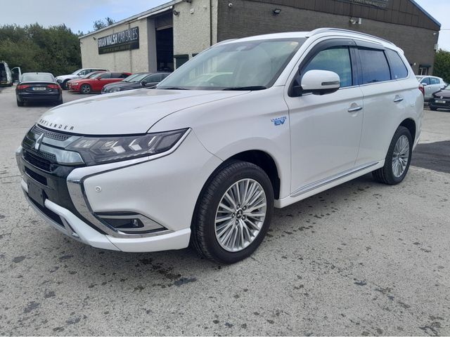 Image for 2019 Mitsubishi Outlander Plug In Hybird 5 Seater 5 Door