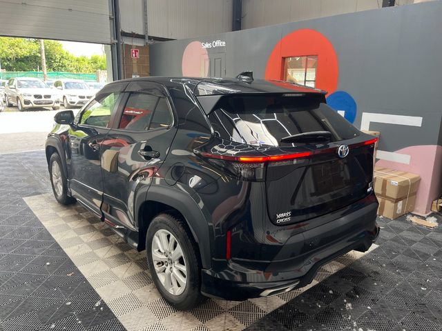 Image for 2021 Toyota Yaris Cross 2021 TOYOTA YARIS CROSS HYBRID G 1.5 AUTOMATIC / CRUISE CONTROL / PARKING CAMERA / HEATED SEATS AND MORE