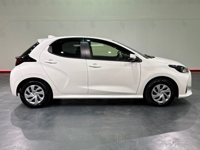 Image for 2024 Toyota Yaris HYBRID 1.5L PETROL AUTOMATIC - REVERSE CAMERA - ADAPTIVE CRUISE CONTROL/LANE ASSIST