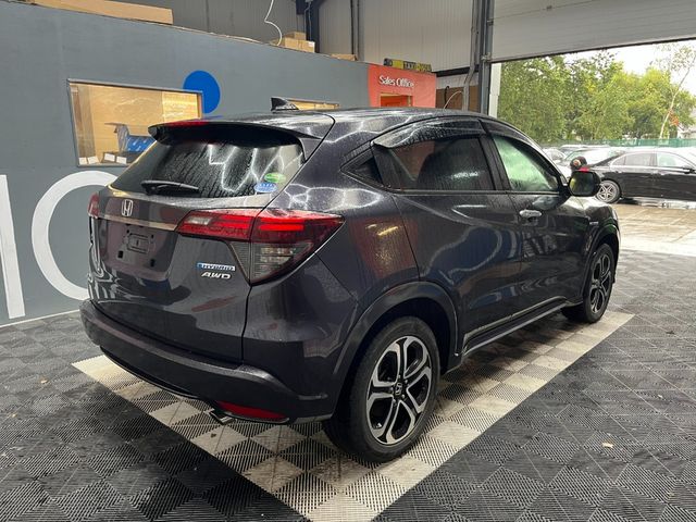 Image for 2020 Honda Vezel 2020 HONDA VEZEL HYBRID Z SENSING 4WD 1.5 81K KM AUTOMATIC/ PARKING CAMERA/ CRUISE CONTROL / LEATHER SEATS AND MORE