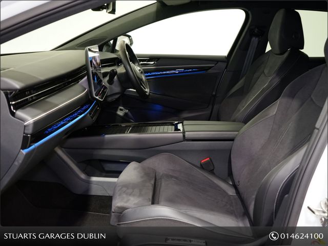 Image for 2024 Volkswagen ID.7 MATCH PRO. GLACIER WHITE METALLIC WITH ALCANTARA AND LEATHER INTERIOR, REAR CAMERA, WIRELESS ANDROID AUTO, APPLE CARPLAY, WIRELESS CHARGER, HEADS 