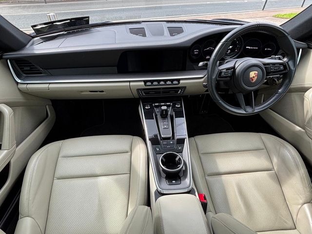 Image for 2020 Porsche 911 CARRERA SUNROOF 21" WHEELS