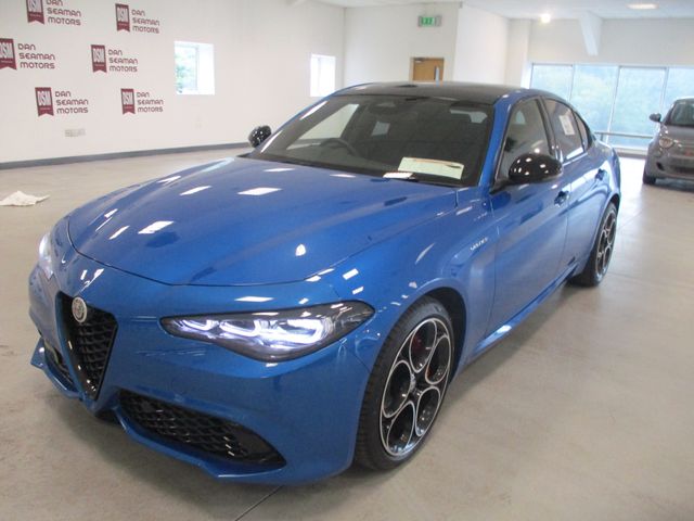 Image for 2025 Alfa Romeo Giulia VELOCE Q2 280BHP PANORAMIC SUNROOF