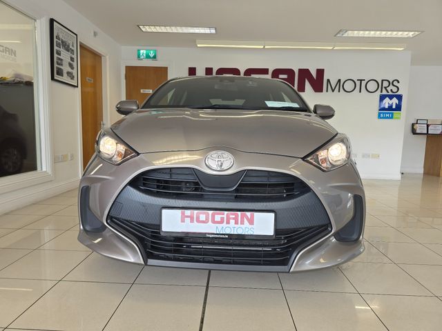 Image for 2022 Toyota Yaris 1.0 Edition Automatic