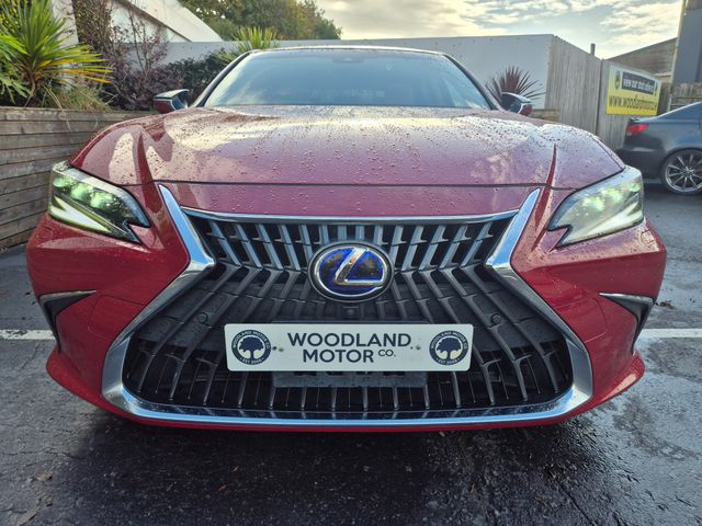 Image for 2022 Lexus ES 300h 2.5 HYBRID / LUX TOP SPEC / LOW MILEAGE / TAX €180 