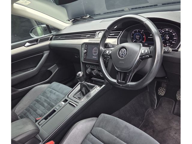 Image for 2019 Volkswagen Passat 2.0 TDI 150HP Highline