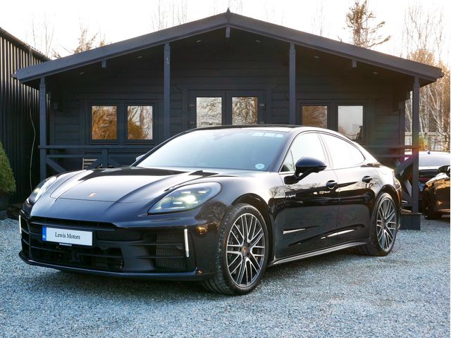 Image for 2024 Porsche Panamera 4 PDK