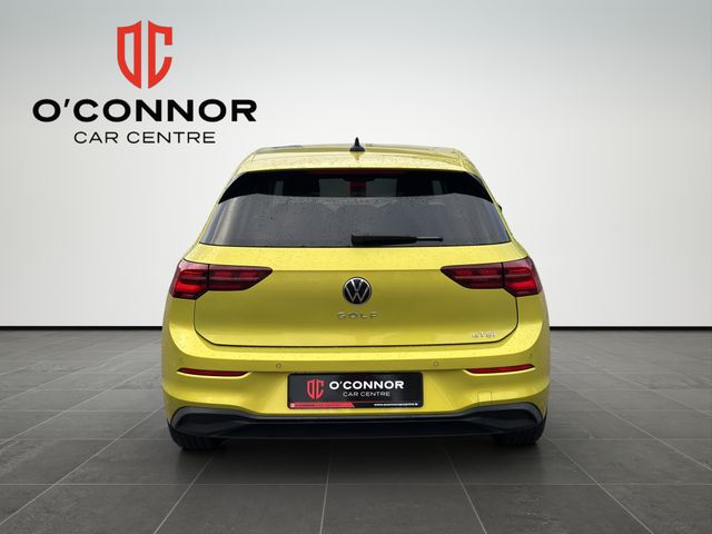 Image for 2021 Volkswagen Golf Not your usual Golf colour. and that's exactly the point.