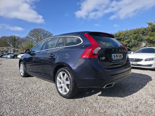 Image for 2018 Volvo V60 D4 SE