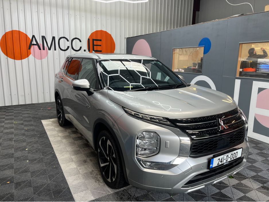 Image for 2024 Mitsubishi Outlander €44950 2024 MITSUBISHI OUTLANDER PHEV P 2.4 AUTOMATIC / CRUISE CONTROL / 360° CAMERA / ELECTRIC MEMORY & HEATED SEATS / PADDLE SHIFTERS / HEATED STEERING WHEEL AND MORE