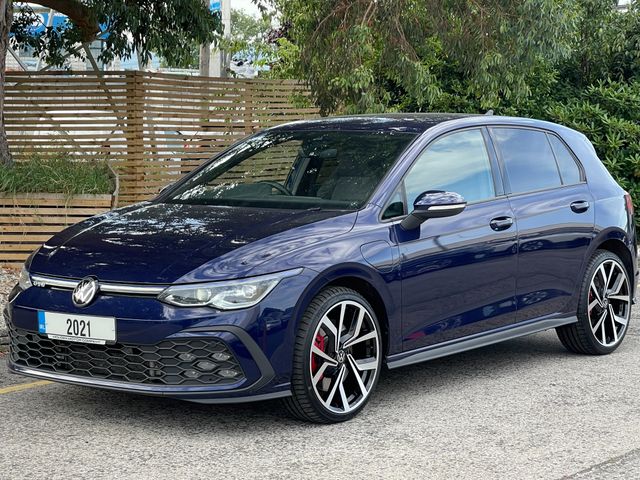 Image for 2021 Volkswagen Golf GTE DSG