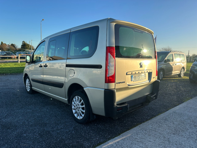 Image for 2009 Peugeot Expert Wheelchair Car