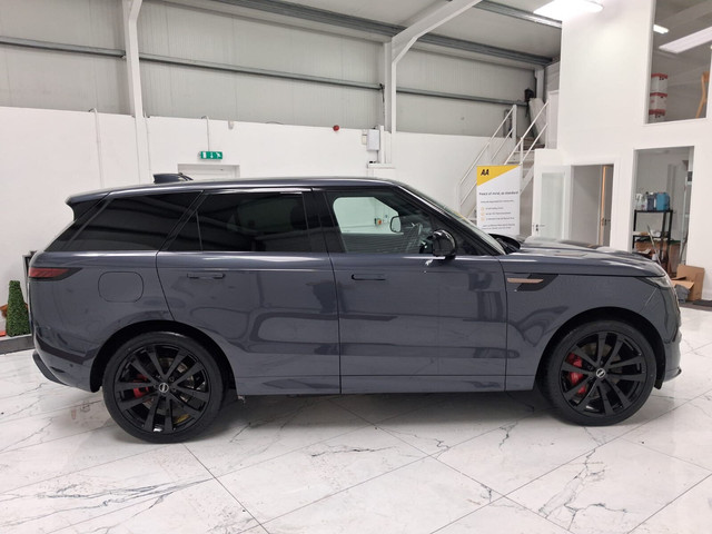 Image for 2023 Land Rover Range Rover Sport 3.0 Si4 PHEV 440 PS AWD Auto Dynamic SE