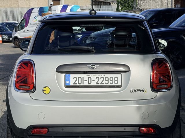 Image for 2020 Mini Cooper SE Electric L3 ELC3. SUNROOF. DOUBLE PAN ROOF. HUGE SPEC