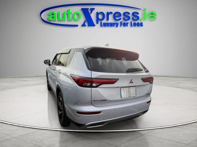 Image for 2021 Mitsubishi Outlander PHEV 4WD G, Automatic, Reversing camera