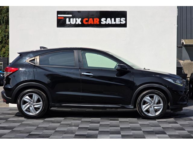 Image for 2020 Honda HR-V 1.5 I-VTEC ES // NCT TILL 01/28 // REVERSE CAMERA // 6 SPEED