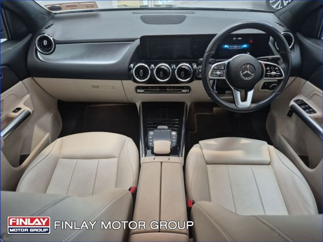 Image for 2023 Mercedes-Benz GLA Class GLA 200D Auto Progressive, Service HIstory , Cream Leather Heated seats