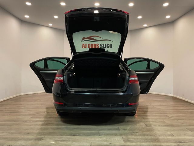 Image for 2016 Skoda Superb 2.0 TDI SE TECHNOLOGY 15 150PS 5DR