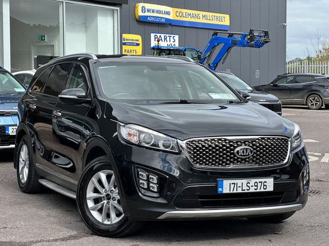 Image for 2017 Kia Sorento Platinum 4X2 5DR