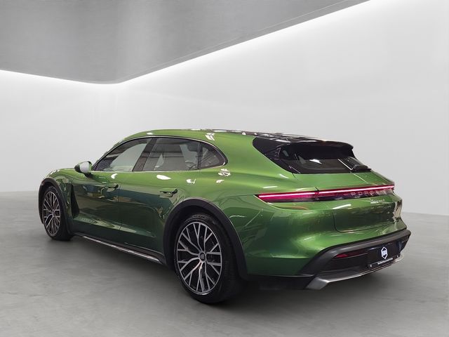 Image for 2022 Porsche Taycan 4S CROSS TURISMO. PORSCHE WARRANTY. HUGE SPEC. FINANCE ARRANGED. SIMI. AA APPROVED.
