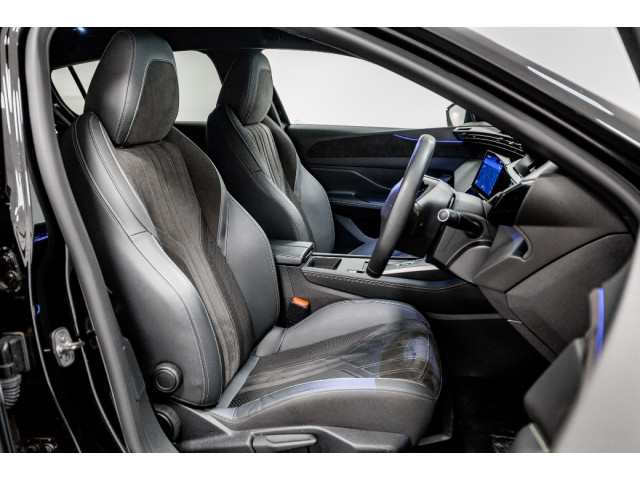 Image for 2024 Peugeot 308 E-GT 54kWh 155HP