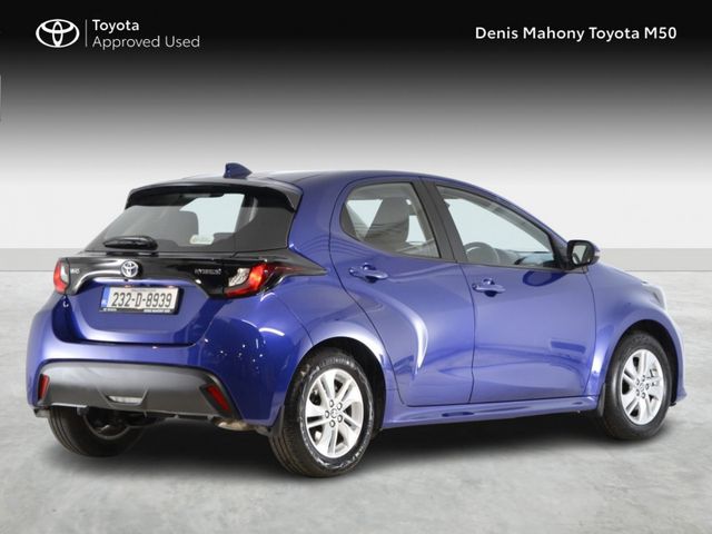 Image for 2023 Toyota Yaris Hybrid Luna Auto