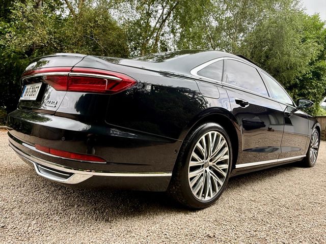 Image for 2018 Audi A8 LWB 3.0 TDI 286HP QUATTRO LUXURY *F. AUDI. S. H*