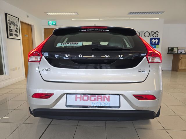 Image for 2016 Volvo V40 D2 Momentum Edition 5DR H/B